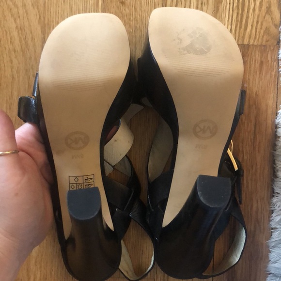 MICHAELS KORS HEALS - Picture 7 of 8